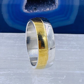 Stålring to farvet stål og forgyldt Stainless steel ring Størrelse 58